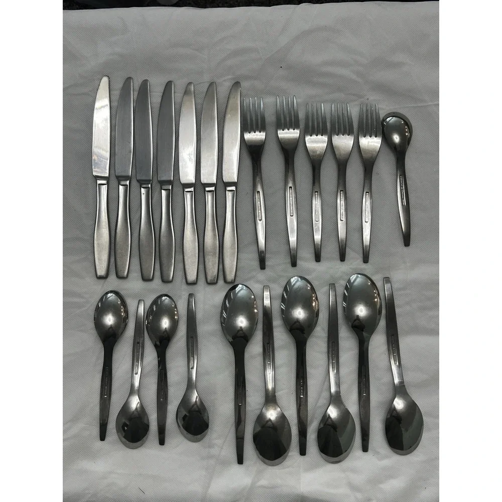 Cambridge Vera Stainless Flatware 23 Pieces Set Forks Spoons Knife Silverware